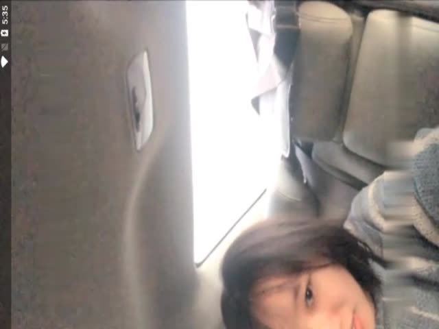 00後萌妹子車震啪啪內射